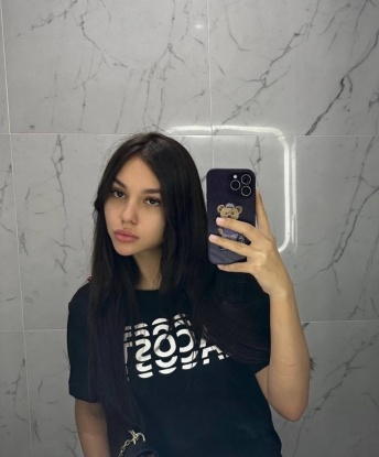 💋 У меня есть все, чтобы сделать твой вечер по-настоящему незабываемым. 🌟 Я предлагаю широкий спектр услуг, от классического массажа до экзотического стриптиза. 💆♀️💃 Будь уверен, я знаю, как доставить тебе максимум удовольствия и расслабления. 💦 Мой опыт и креативность в постели позволят нам испытать все самые сокровенные фантазии вместе. 😉 Вот что говорят мои довольные клиенты: Екатерина